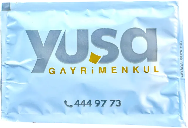 Yusa Gayrimenkul logolu 9 × 14 cm baskılı ıslak mendil ambalajı